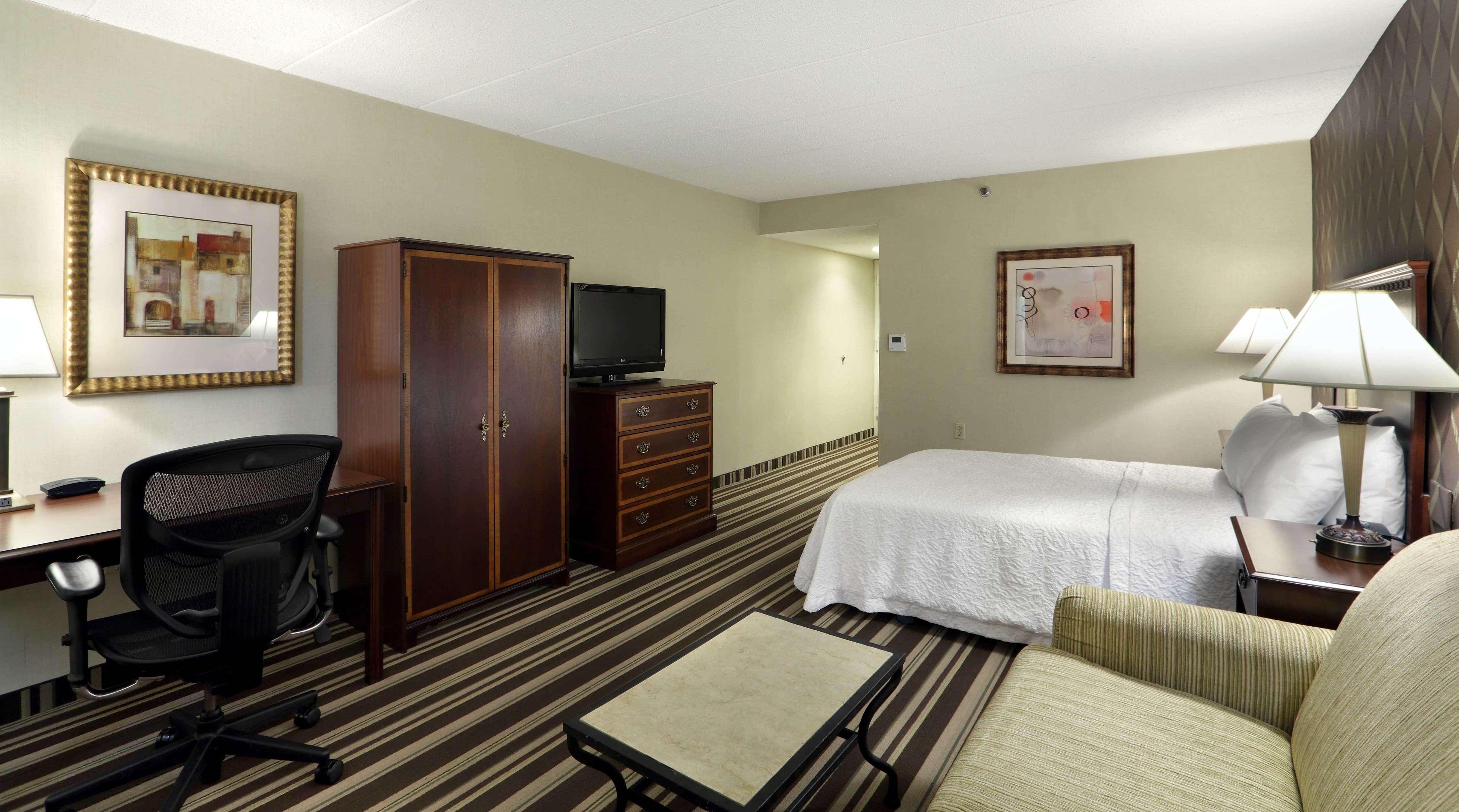 Hampton Inn Boston-Natick Eksteriør billede