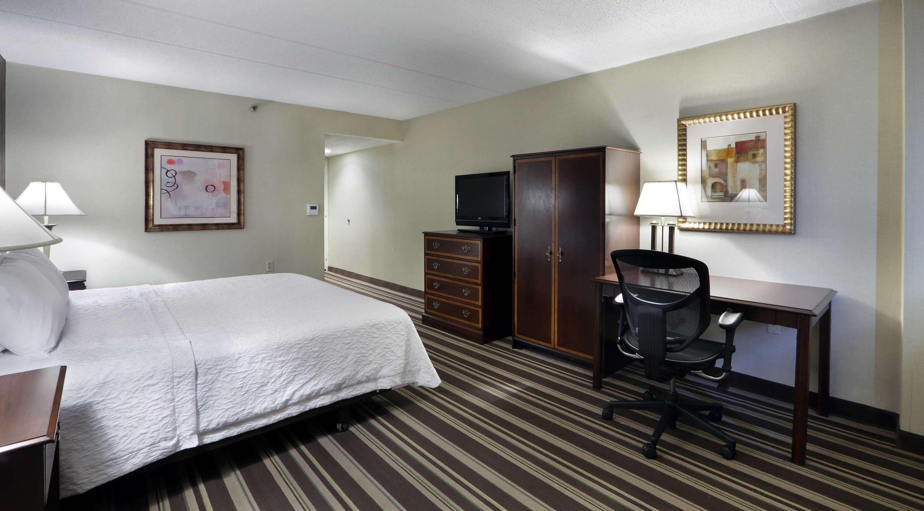 Hampton Inn Boston-Natick Eksteriør billede